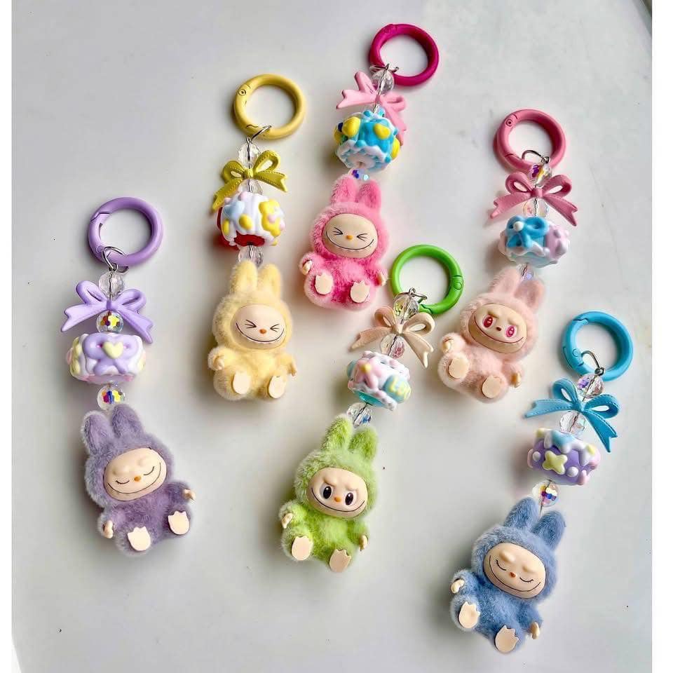 Labubu Cartoon Buck Teeth Silicone Keychain 3D PVC Metal Schoolbag Pendant Small Gift for Students Backpacks
