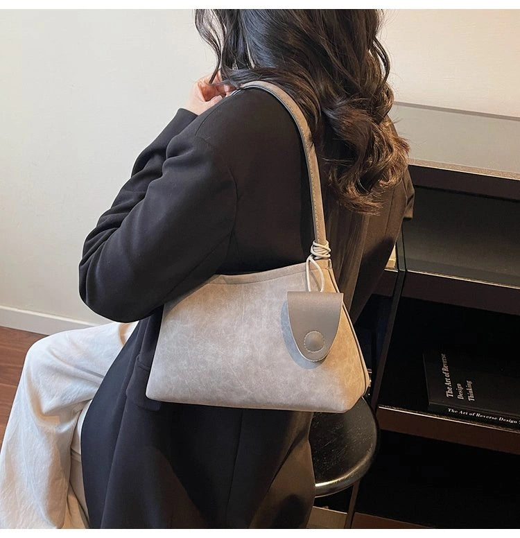Instagram-Style Niche Design vegan suede Shoulder Bag